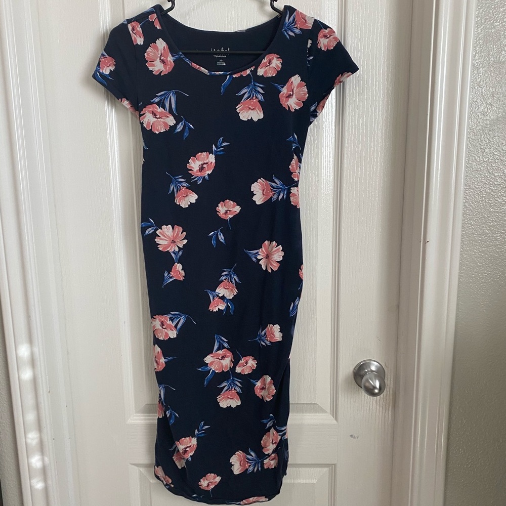Maternity dress